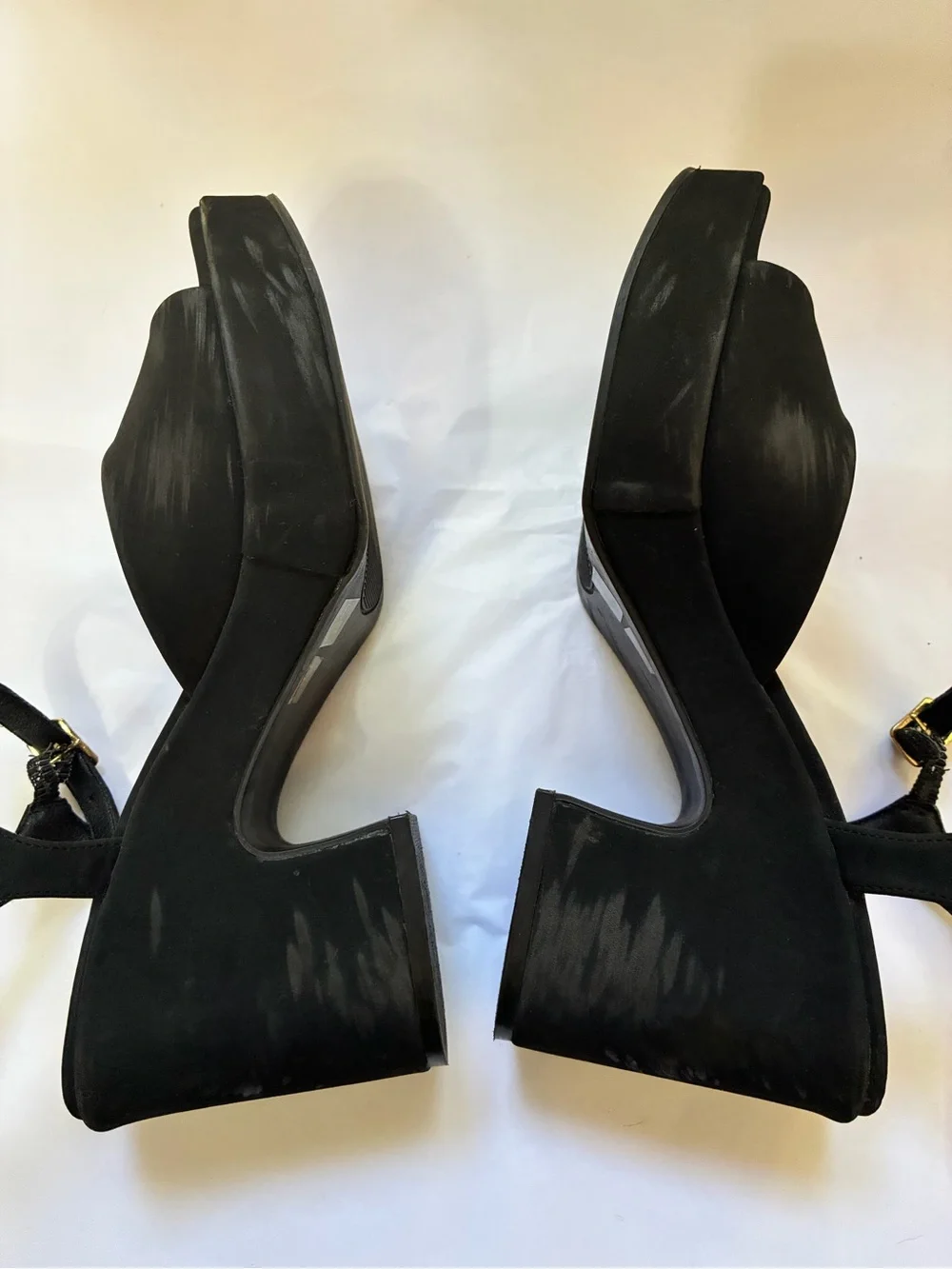 Vtg Chinese Laundry y2k Black velvet faux suede platform block Slingback Sandals